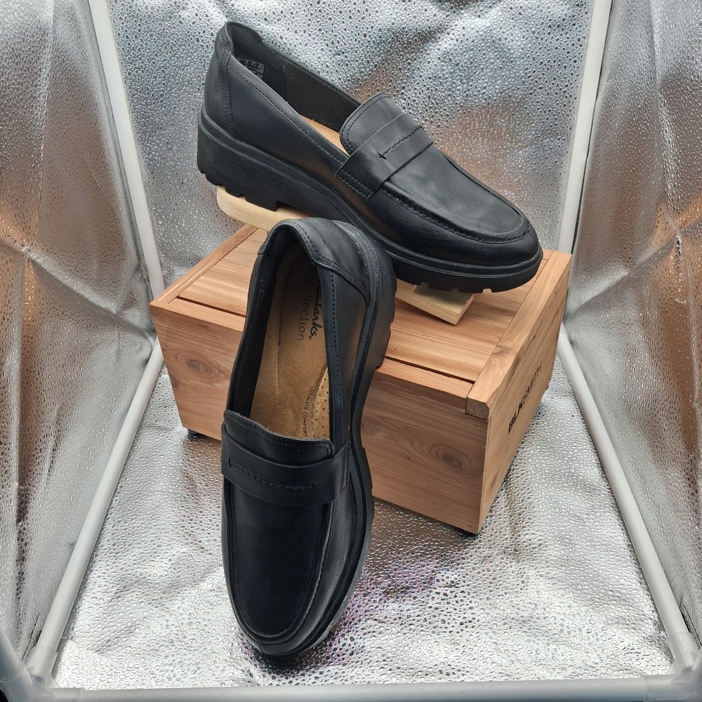 Clarks Women's Calla Ease Loafers Black Leather Flats Shoes Size 7.5 US